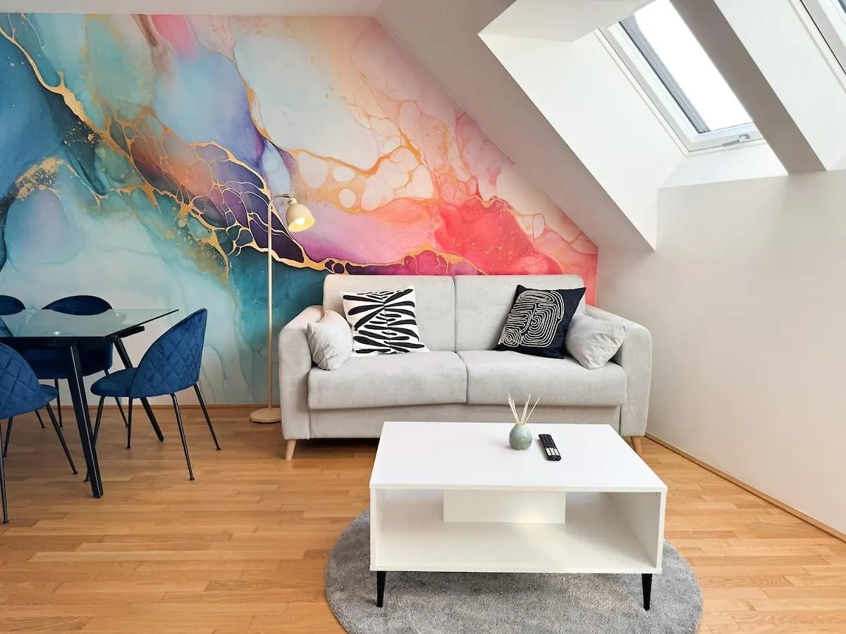 Modern & Spacious 2Br Apartment With Balcony Wien Österrike