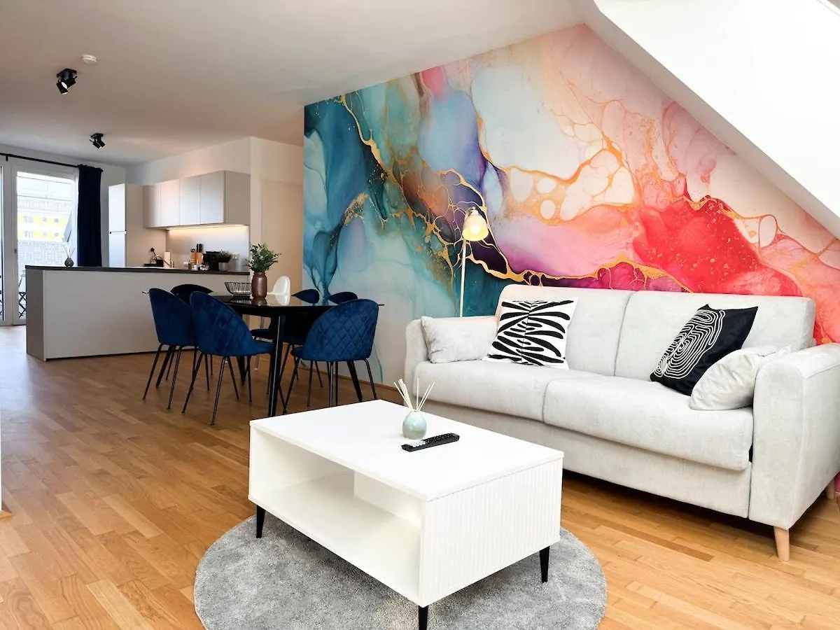Modern & Spacious 2Br Apartment With Balcony Wien