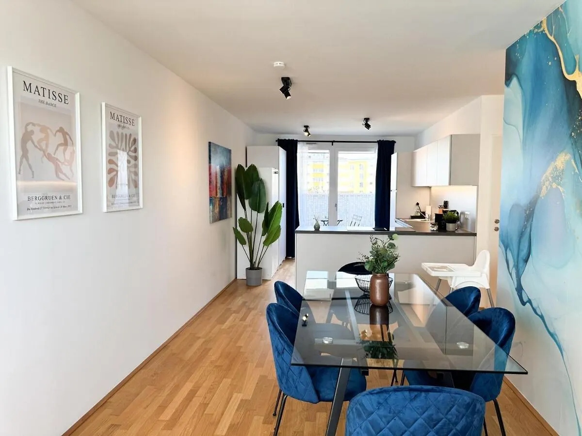 וינה Modern & Spacious 2Br Apartment With Balcony אוסטריה
